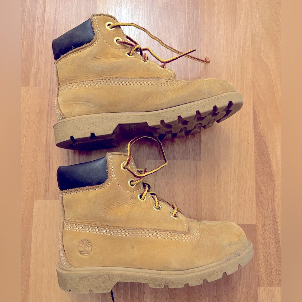 Timberland Classic 6 in waterproof toddler boot in wheatbuck